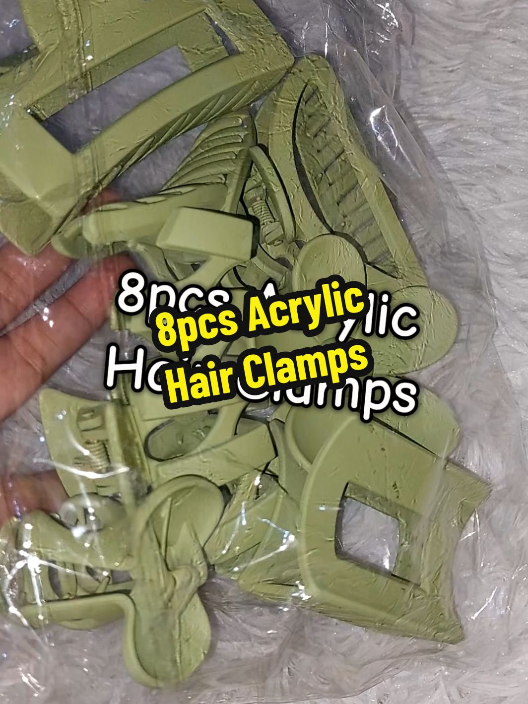 8pcs Acrylic Hair Clamps #hairclamp #hairclip #hairaccessories #tiktokfinds #tiktokfindsph #fypp #fyp #fypシ゚viral #foryou #fypage #fyforyou #fyppppppppppppppppppppppp 