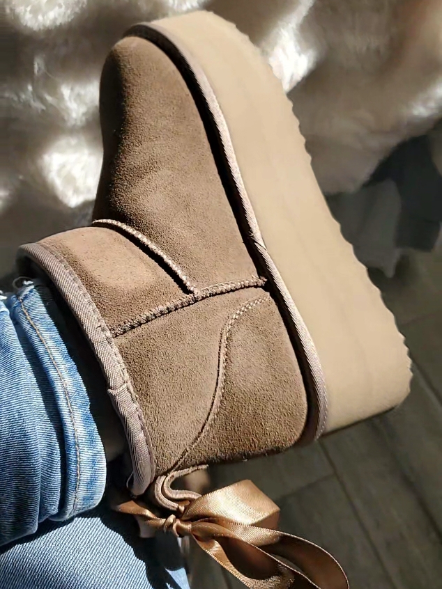 Super cute pair of platform boots slippers. A few colors available. So fuzzy & warm inside  christmas #OOTD #dreampairs #boots  #holidayshopping  #seasonalessentials #tiktokshopblackfriday #over40 #tiktokshopcybermonday #holiday #over50 #sunsetsavings  #tiktokshopholidayhaul #fashion  #seasonalessentials  #blackfridayfinds #stockingstuffer #tiktokshop #tiktokshopaffiliate #teamwork #creatorsearchinsights #ttshopdelight #ttslevelup #blackfridayfashion #blackfridayhomefinds #40plus #over40tiktok #momtok #ttsdelightnow #giftguide 