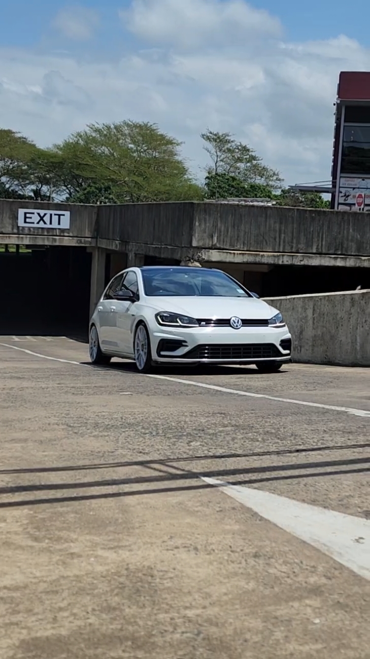 Always been a dream ✨️  #10secondcar #sama28 #fyp #kzntiktok #hybridzone #vw #golfr  #fastandfurious 