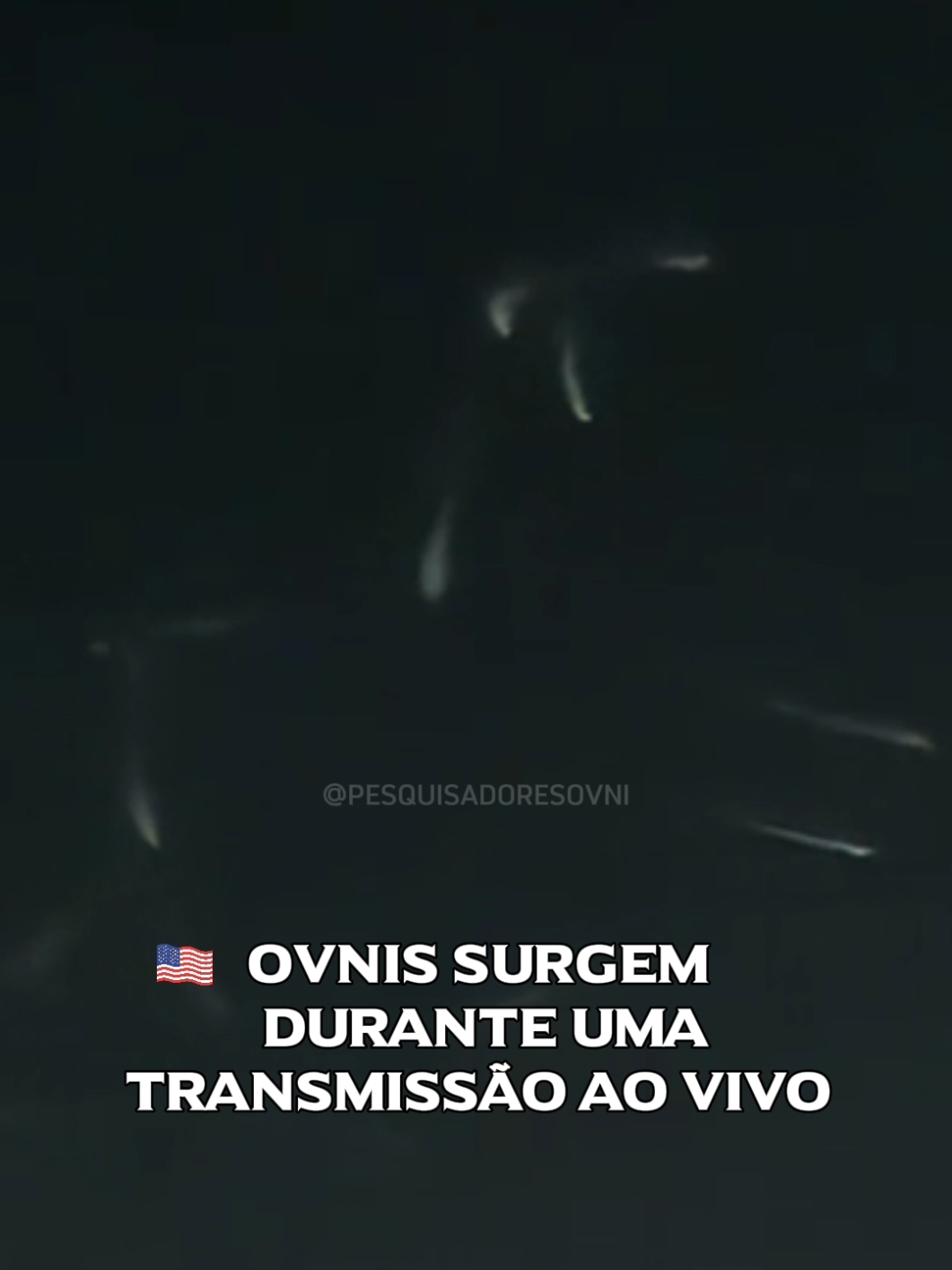 🚨💥 Mistério no Céu de Milwaukee: OVNIs Capturados Durante Transmissão ao Vivo Em 2018, câmeras da Fox 6 News, em Milwaukee, flagraram um fenômeno intrigante: um enxame de objetos luminosos cruzando o céu noturno com movimentos erráticos, luzes e rastros brilhantes.  Enquanto alguns acreditaram ser apenas gaivotas, os padrões incomuns de aceleração e desaceleração levantaram dúvidas sobre essa explicação. #pesquisadoresovni #area51 #misterio #mistery #ovni #ufo #desconhecido #Unknown #uap #discovoador #alien #orb #lights #sighting  #news  #avistamento #milwaukee 