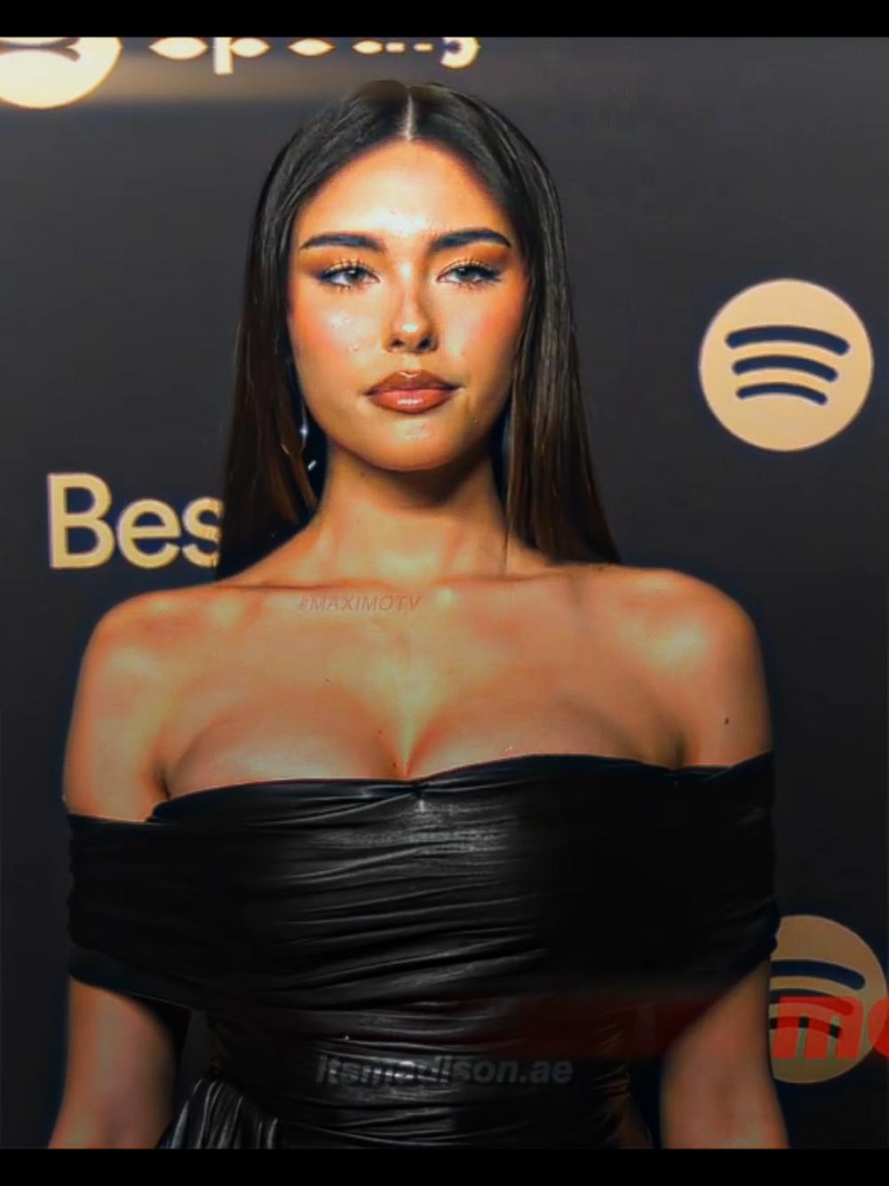 #madison : She is amazing. #madisonbeer #madisonbeeredit #edit #aftereffect #blowthisuptiktok #foryour #fyppp @￶ @🤍🍂 @Madison Beer 