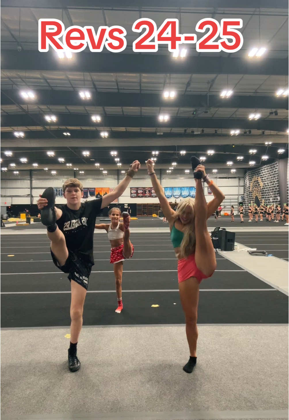 Was so fun getting to hang at practice with yall #revs #cheertok #floorstunts #allstarcheerleading #fyp #cheerleadersoftiktok #topgun #tg #revelation #blily 