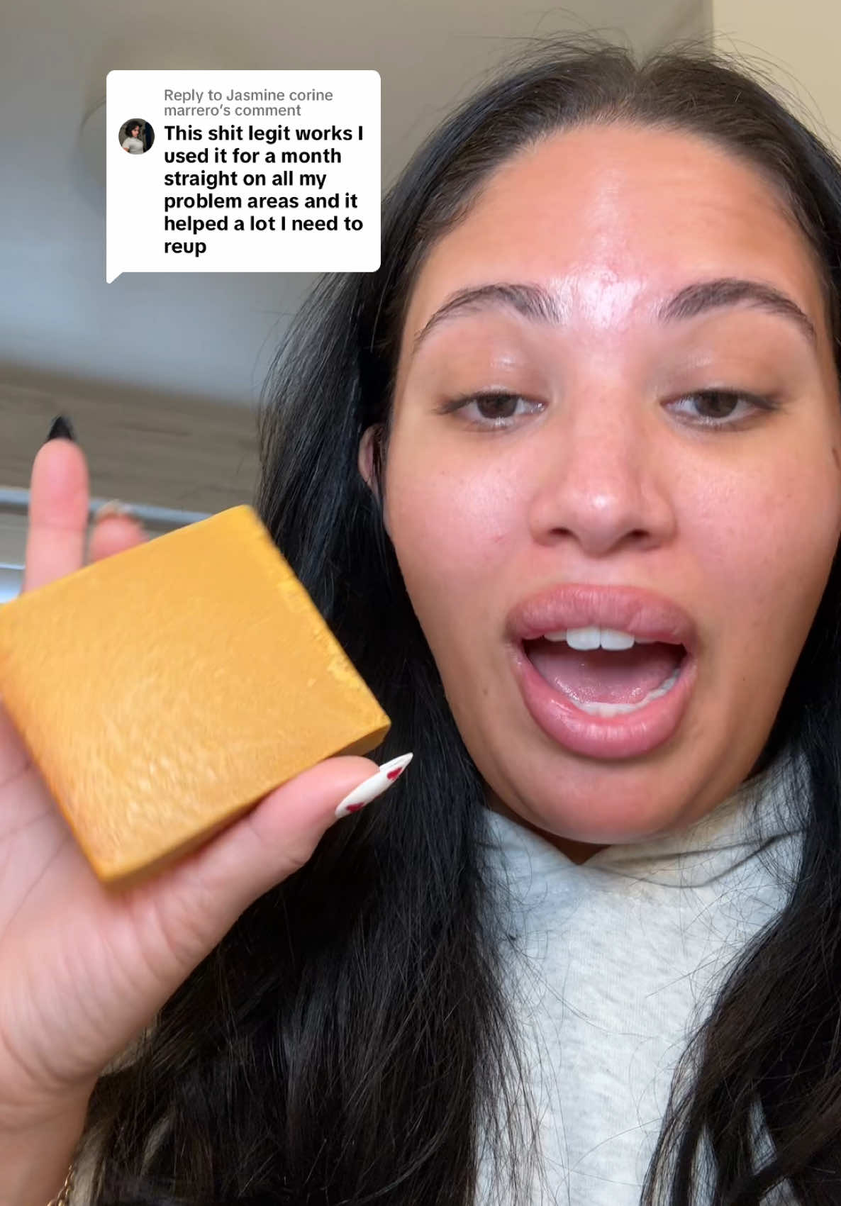 Replying to @Jasmine corine marrero Honey Glows tumeric kojic soaps are still under $5!!! Now is your time to reup! ☀️😌 @Honey Glow #honeyglow #tumerickojicacidsoap #turmericskincare #hyperpigmentation #discoloration #acnescars #honeyglowarccampaign #darkunderarms #turmericsoap #tiktokshopcybermonday #tiktokshopblackfriday #spotlightfinds 