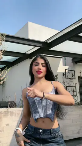 🫦