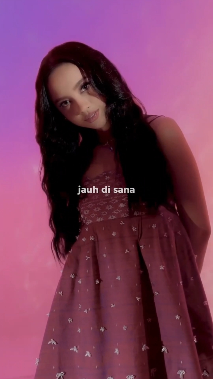 Lyodra- Jauh di Sana (OST Moana 2 Versi Bahasa Indonesia) #Moana2 #lyodra #jauhdisana #beyond #disney #film #liriklagu #lyrics #fyp 