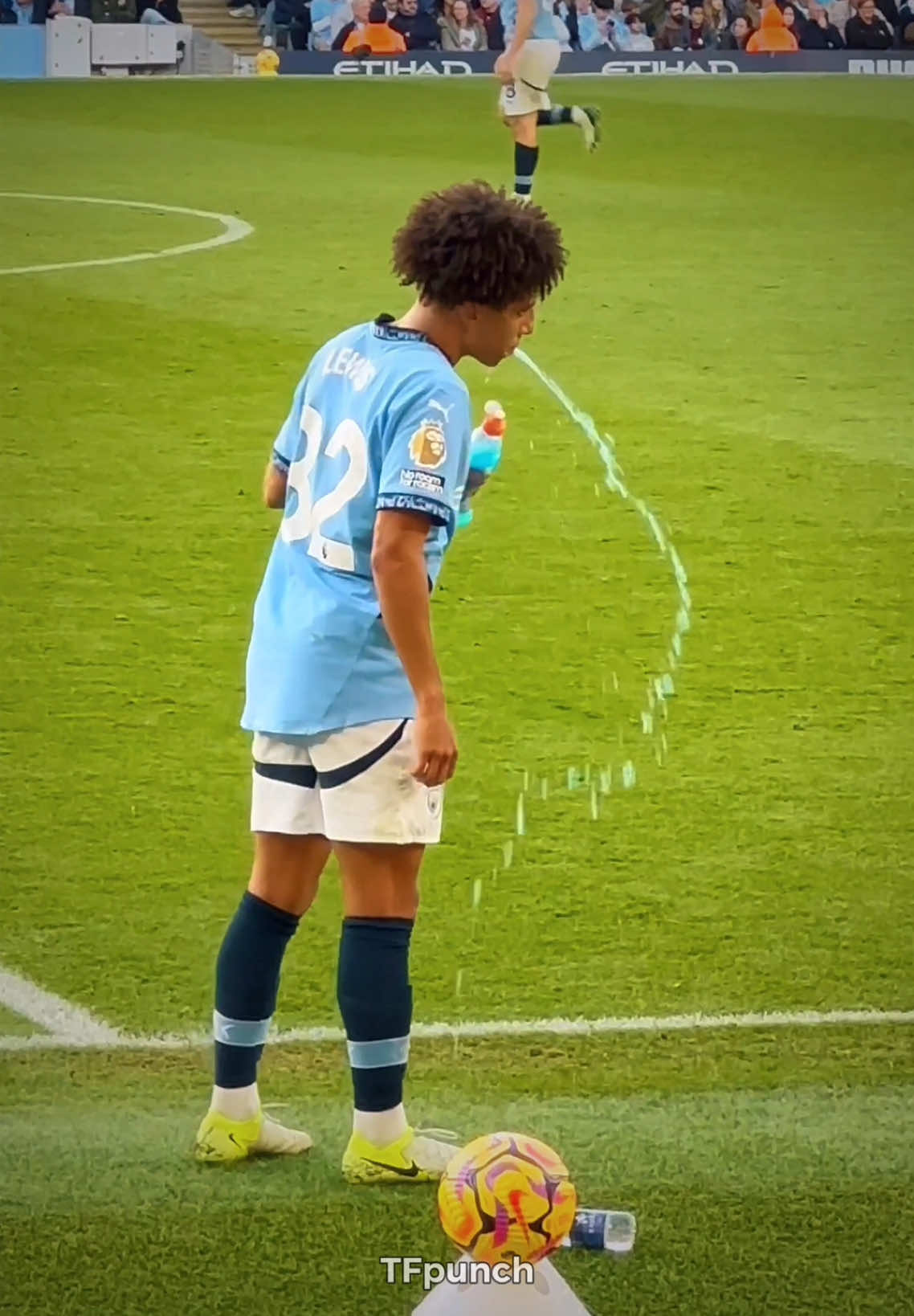 Bro supposed to be drinking it not spit it 🙈😝 #funnyedits #lewis #ricolewis #spitting #powerade #mancity #player #footballmemes #funnymoment #fypシ゚ #jokes #tfpunch   