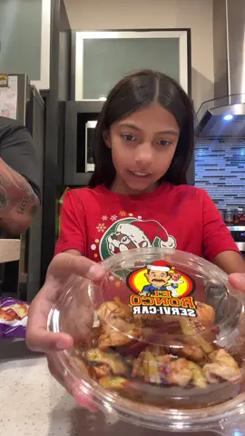 @Pablo Jr ocupa revivir y ocupo unos aguachiles rojos asi que vamonos al @El Ronco Servicar #elroncoservicar #aguamineral #vodka #rgv #fyp #viral #food #creatorsearchinsights #cakeflipping #cakeflipping #ifyoulikepiñacoladas #easter #christmas #crudo #fruitrollup #munchies #strawberry #takis #fuego #strawberrymakeup #letsmakesomelunchforkids #snacks #texas #texascheck #carneseca #aguachileerojos #pepinos #kidssnacks #eclipse #asmr #Foodie  #pink #girlmom #mom #momlife #peinado #kidshairstyles #foryoupage #trending #drivethru #khaleesi @Camelia & Khaleesi @𝒗𝒂𝒍𝒆𝒏𝒕𝒊𝒏𝒂 ♡ 