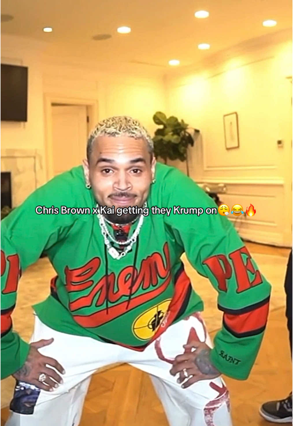 Chat who won?😮‍💨🔥🤣 - - - #chrisbrown #chrisbrownofficialupdates #concert #live #breezy #teambreezy #popular #DejaKatelynnDay #explore #clocknbreezytv #explore #explorepage  #fyp #viral #foryoupage #fypシ #rnb #fans #chrisbrownfans #chrisbrownofficial #breezyseason  #ohb🏁  #newmusic #album #newmusicalert #ohbfarms #CB15K #11111album #katelynnxxbreezy 
