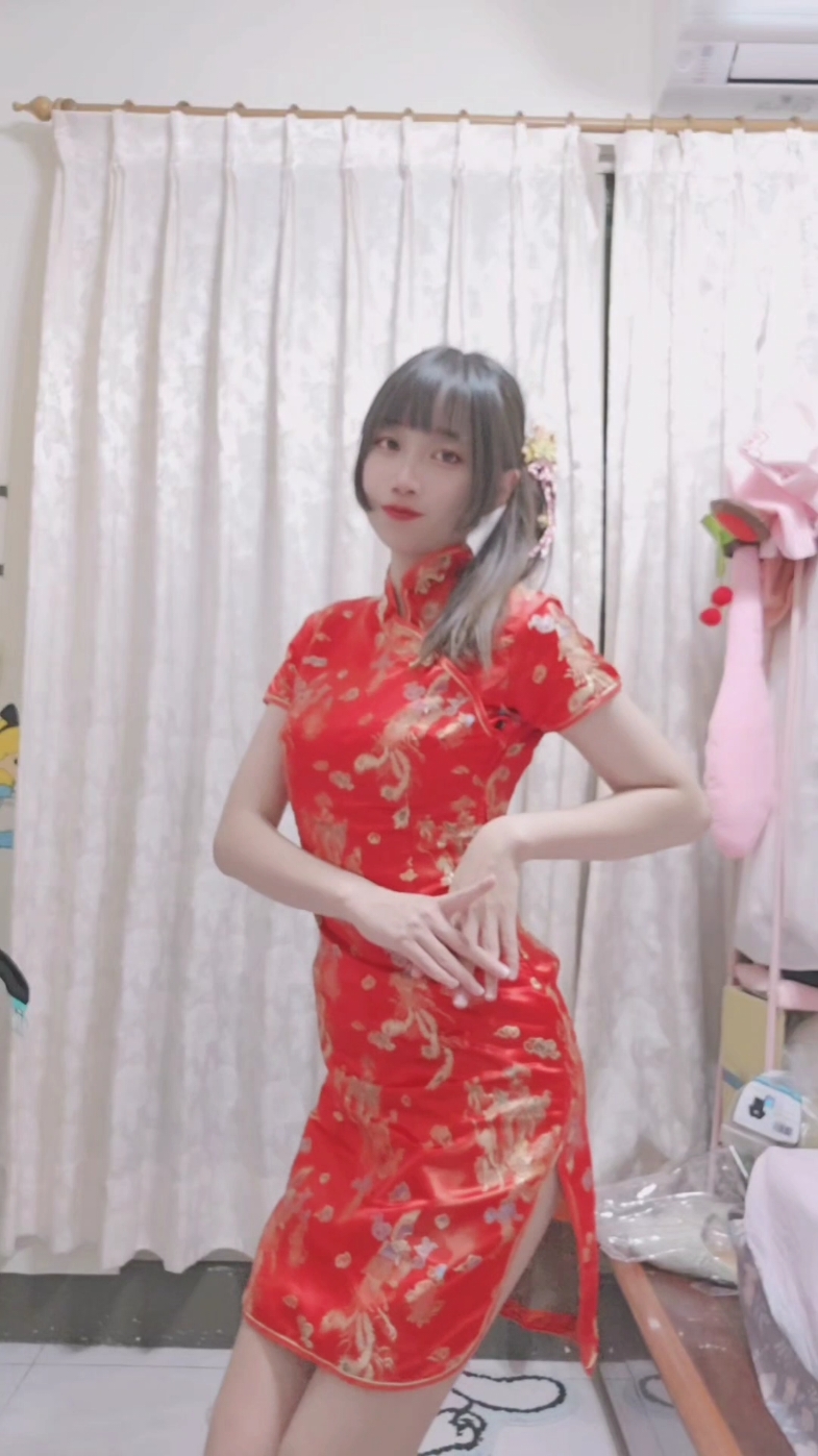 來個旗袍版本❤️ #foryou #fyp #旗袍 #cheongsam #chinesestyle #チャイナドレス 