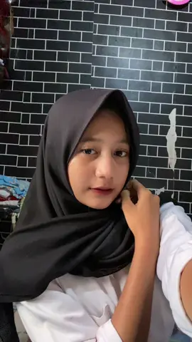 hmz #motss #fyppppppppppppppppppppppp #pengencantik😿 #ramekeun #sehatsehatpembenciku #likandkomen #motss #fypage #bocilkakk #bantulik🙏🏻 #galaukie #sendirilebihbaik 