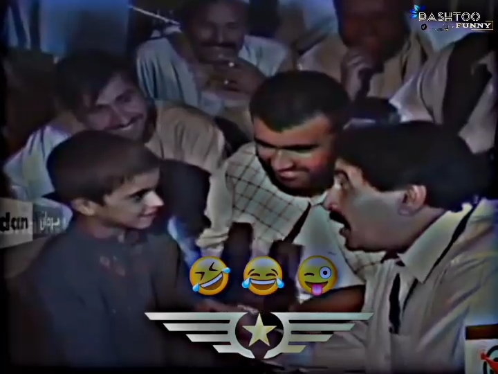 PASHTO FUNNY VIDEO ISMAIL SHAHID 🤣😂#pashto #funnyvideos #funny #video #viralvideo #unfreezemyaccount #foryoupage 