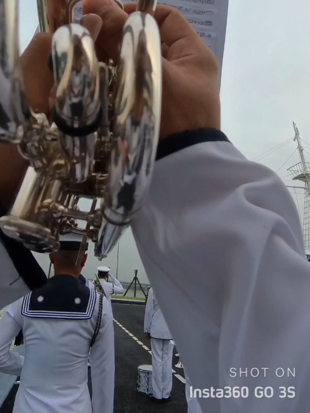 Morning Colours at 0800H at the Malaysian National Hydrographic Center, Klang, Malaysia. #brassbandtldm #fyp #fyi #tldm #phn #colours #trumpet #atm #insta360 