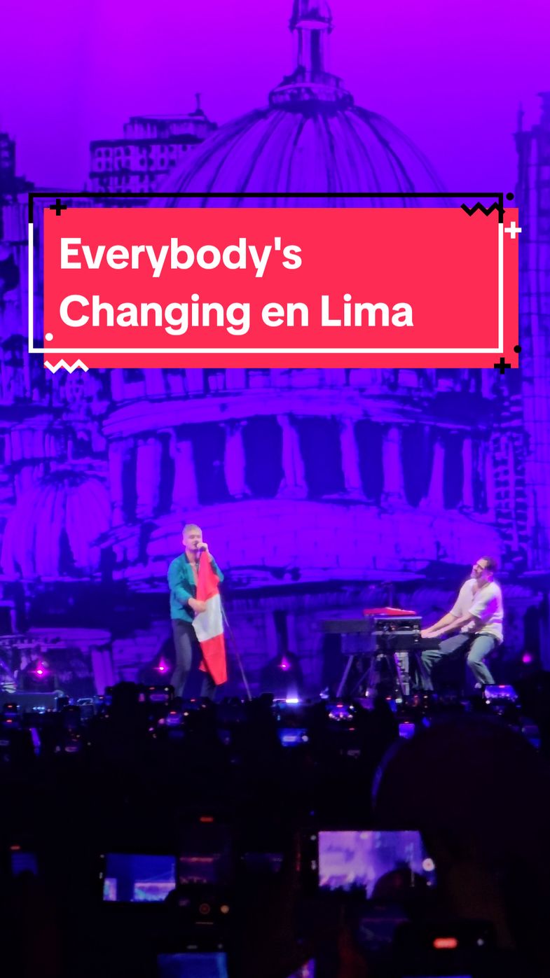 Keane en concierto cantando Everybody's Changing en Lima el 21 de noviembre de 2024 como parte de la gira de aniversario de Hopes and Fears. #Keane20 #Keane @Keane #HopesAndFears #everybodyschanging #conciertosperu #arena1 #envivo #parati #fyp