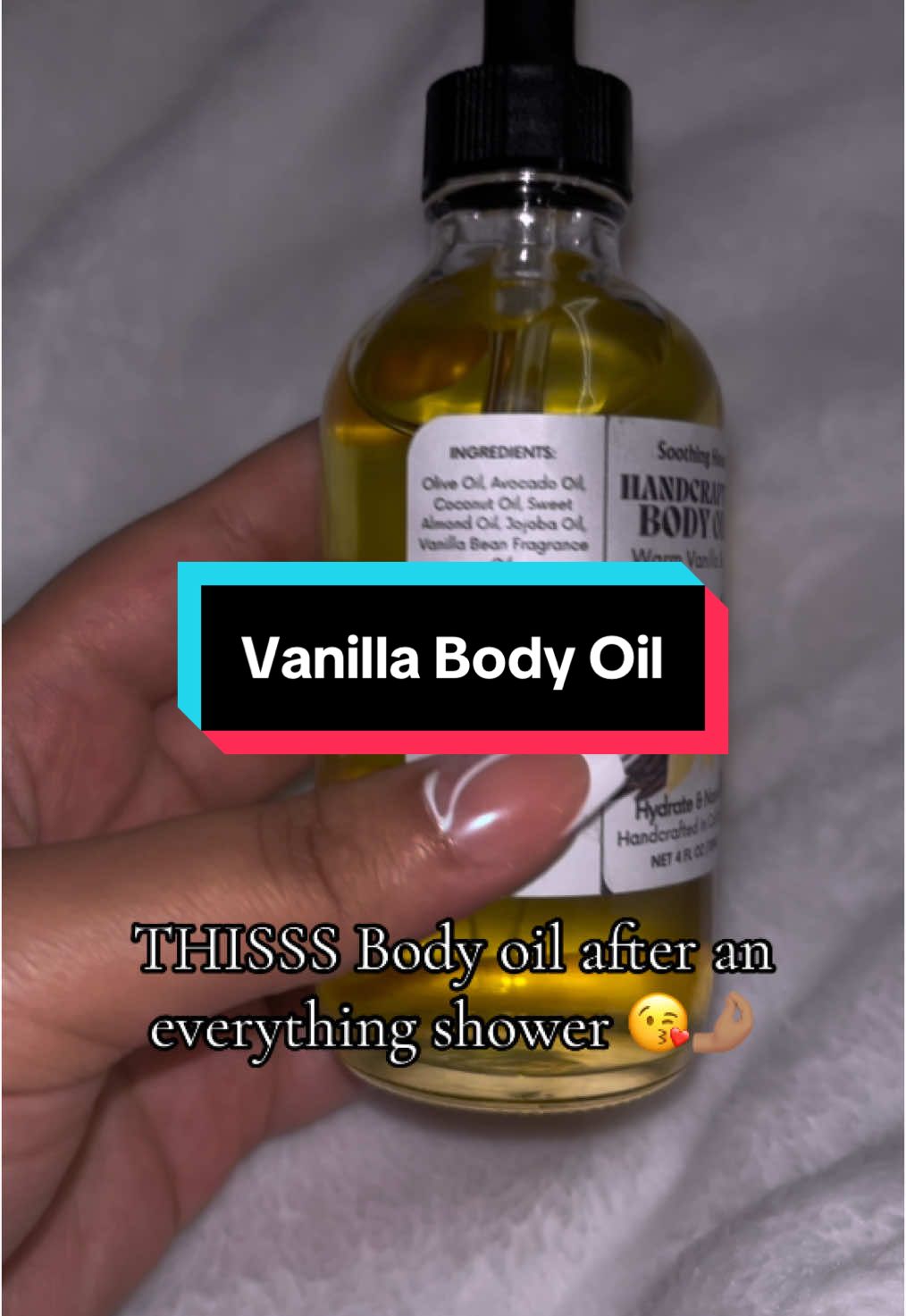 This is THEE vanilla scent/ body oil. She’s unmatched 🥰🥰✨ #bodyoil #vanillagirl #vanillabodyoil #bodyoils 