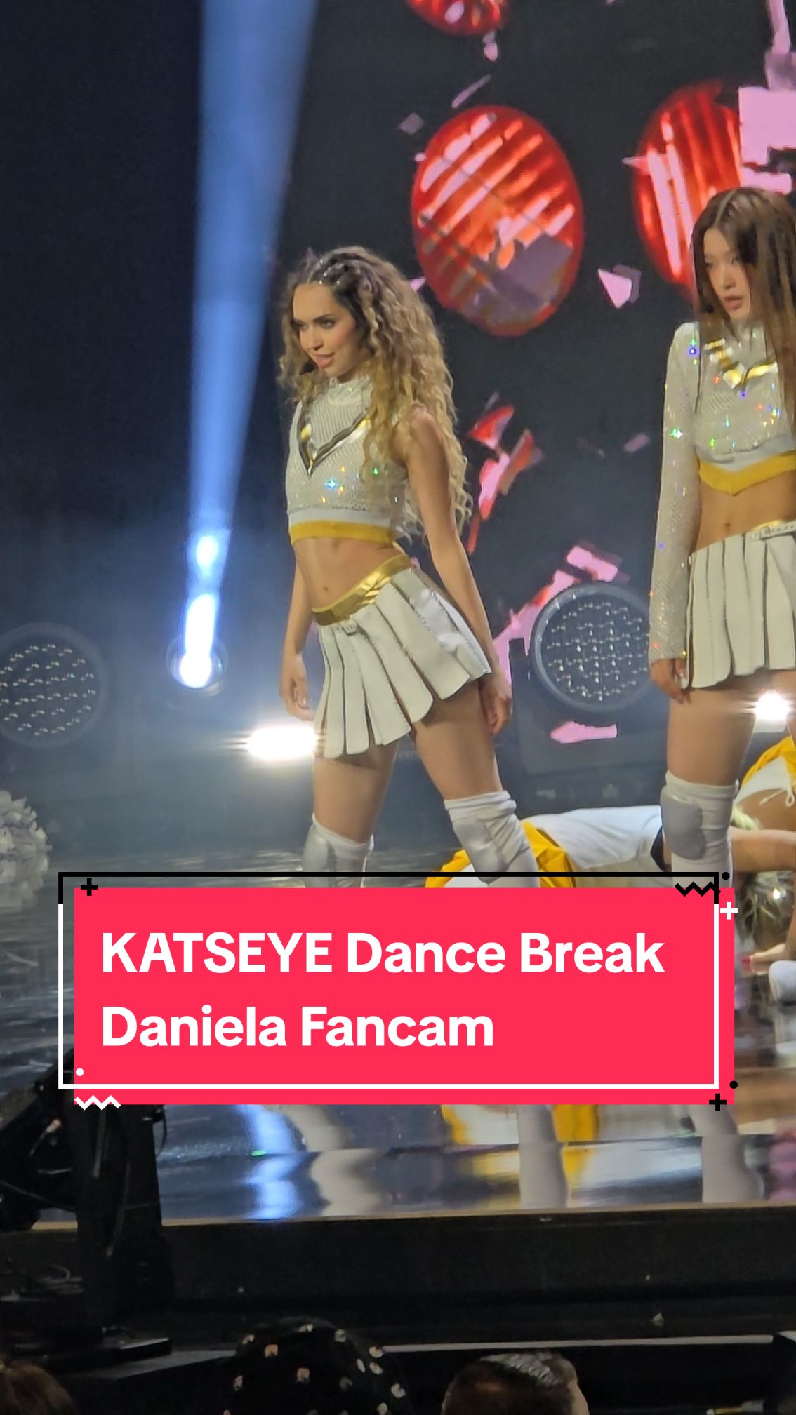 KATSEYE MAMA Awards Dance Break (Daniela Fancam) #katseye #debut #daniela #mama #mamaawards #kpop #kpopfyp #kpopfancam @KATSEYE 