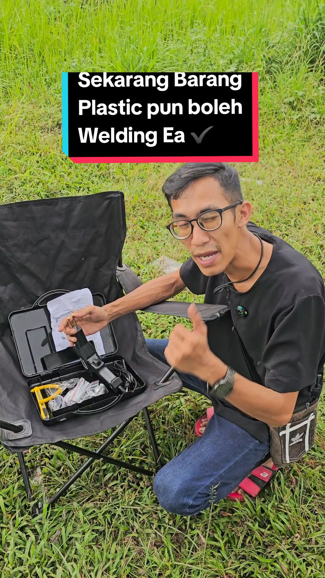 Sekarang Barang Plastic pun boleh Welding ea padu betull la 1Set semua dia bagi wooo korang tgl guna aje #PlasticWeldingGun #PlasticWaldingGuns #PlasticWalding #WaldingGun  #GunPlasticWalding #HotGun