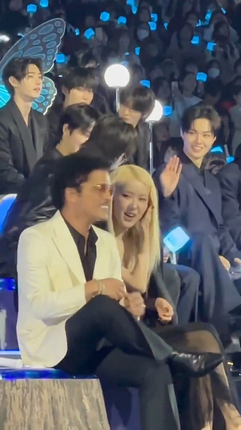 #ROSÉ AND BRUNO MARS, today’s MAMA Awards main event! ROSÉ X BRUNO AT MAMA #ROSÉat2024MAMA #2024MAMA    #BLACKPINK