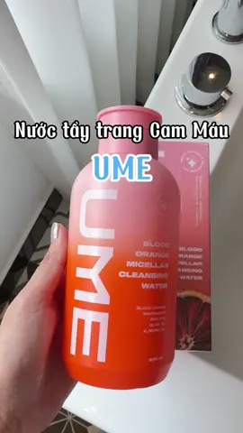 Nước tẩy trang nì ít ai rv mà dùng tốt lắm cơ các nàng ơiii #ume #skintour #trending #foryou #skincare #LearnOnTikTok #bloodorange 