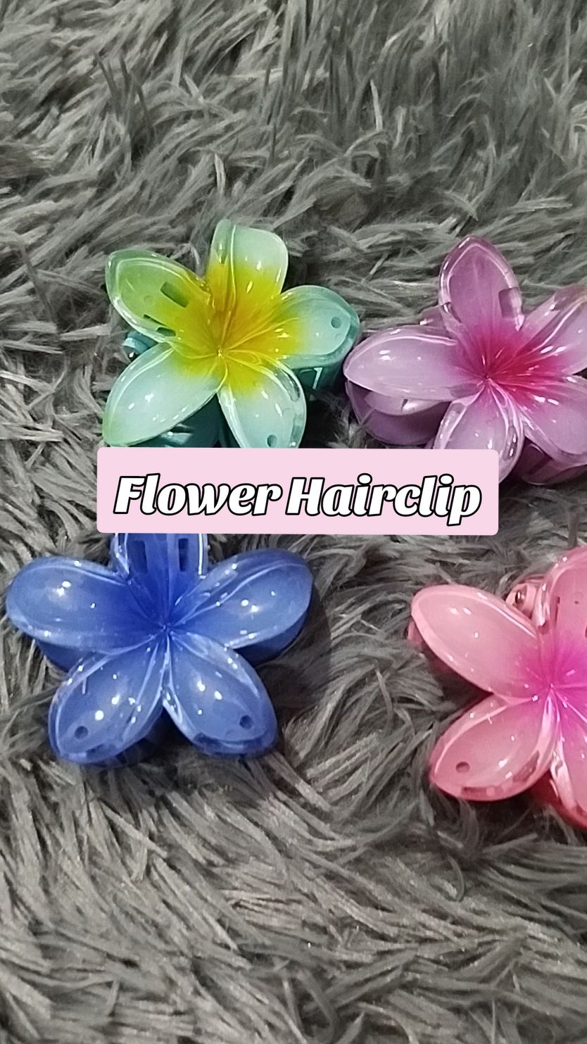 Hair clips that blossom with every style!  Get yours now! Check out the yellow basket✨ #flowerhairclip #hairclip #hairaccessories #floralhairstyle #diyhairclip #trending #tiktokfinds #tiktokbudolfinds #mommylhoisandakishop #fyp #fypage #fyppppppppppppppppppppppp 