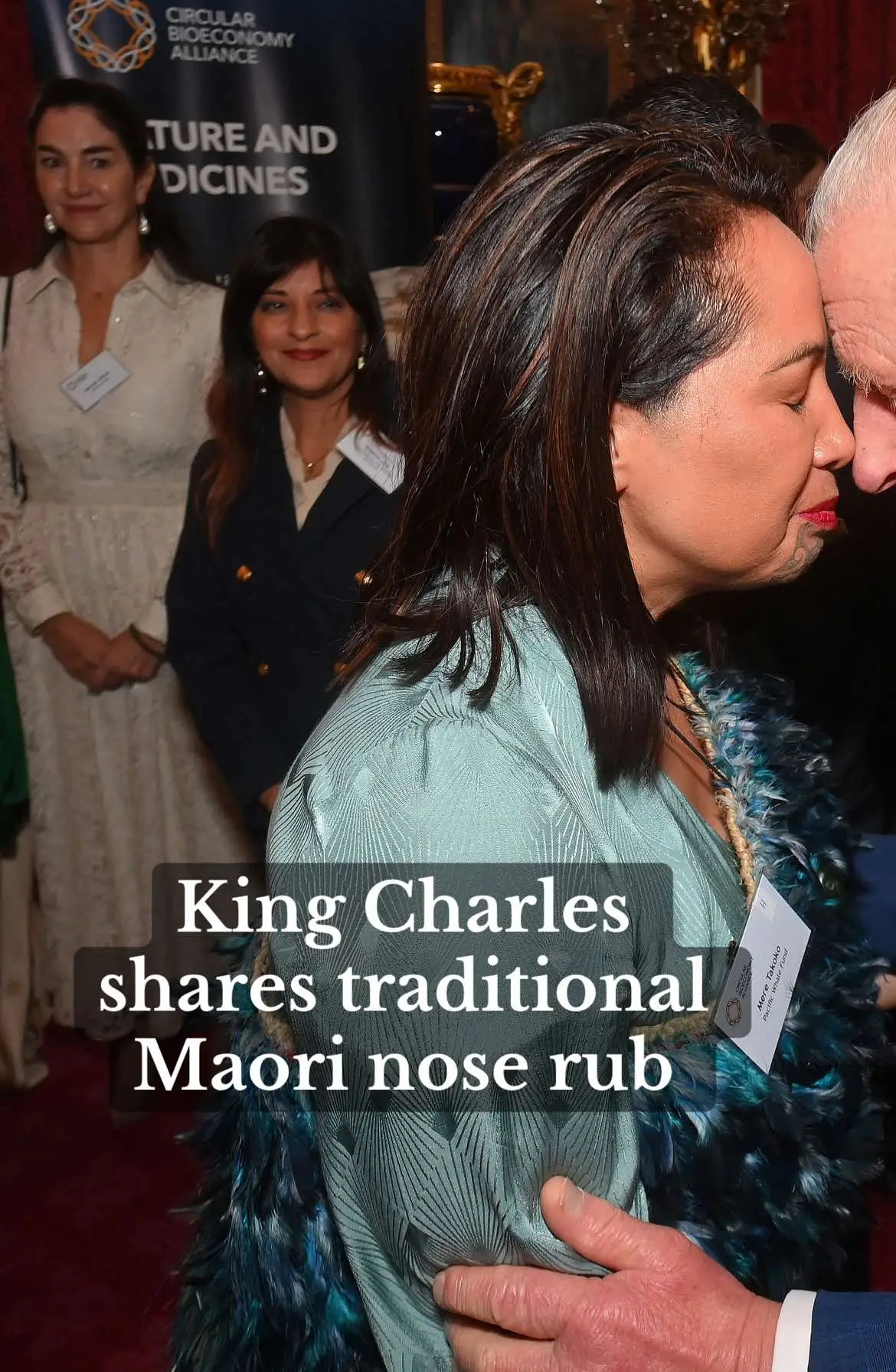 King Charles looked serious on Thursday as he shared a traditional Maori greeting with New Zealand conservationist Mere Takoko. The 76-year-old monarch hosted hundreds of scientists, businesses, and indigenous leaders at St James's Palace in London to celebrate the launch of the Circular Bioeconomy Alliance. During the event, the King and Ms Takoko performed The Hongi, a sacred Maori greeting where two people rub noses and often press their foreheads together. Read more on Dailymail.com #maori #tradition #kingcharles #royalfamily #royal 