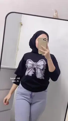 tekan bag kuning 😜 #tshirt #tshirtcoquette #tshirtviral 