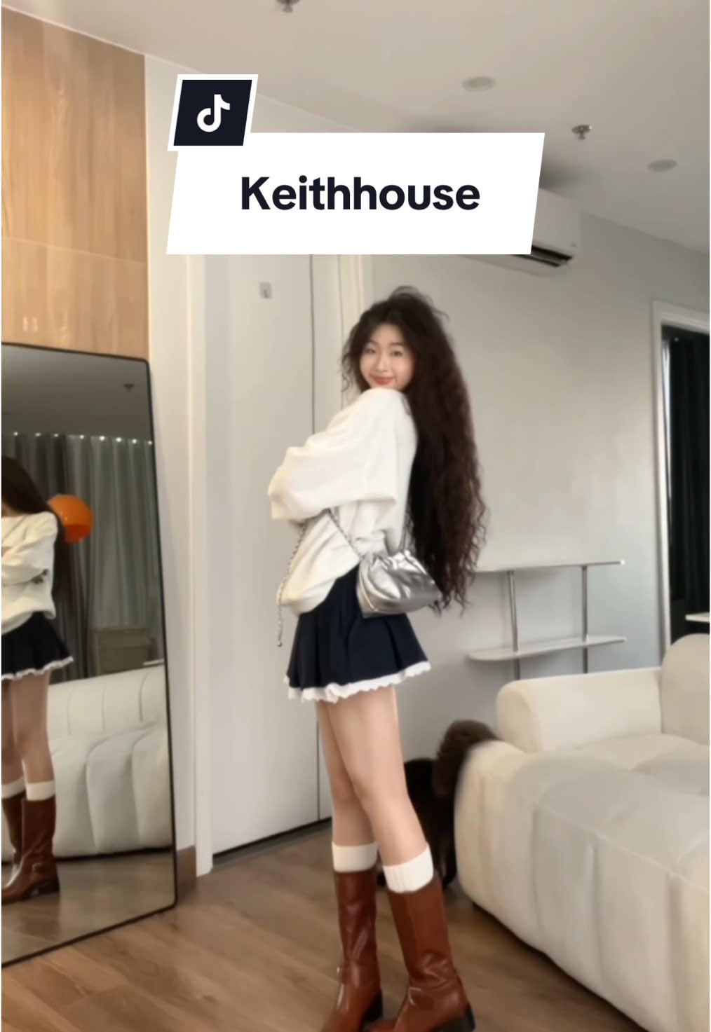 +1 sóp zá hssv mà tui iu @Keith House #outfitideas #wintervibes #winteroutfit #keithhouse #quinneeeee 