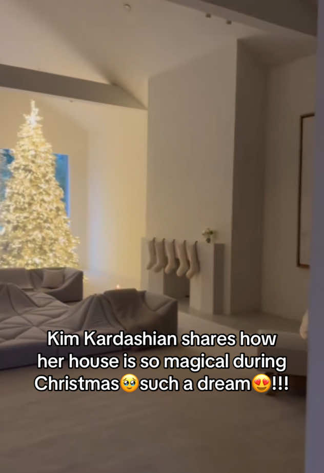 When do you start your Christmas decorations?#kimkardashian #foryou #christmasdecor 