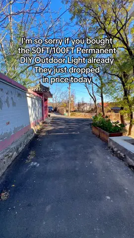 You will thank me later! #tiktokmademebuyit #tiktokshop #tiktokshopcybermonday #tiktokshopblackfriday #spotlightfinds #chrismasgifts #light #outdoorlighting