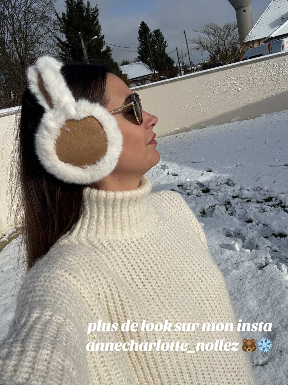 foncez les filles a @NEW YORKER pour les caches oreilles immitation @UGG® 🤎❄️🐻 #newyorker #newyorkeronline #snow #inspooutfit #ootdinspo #inspooutfit 
