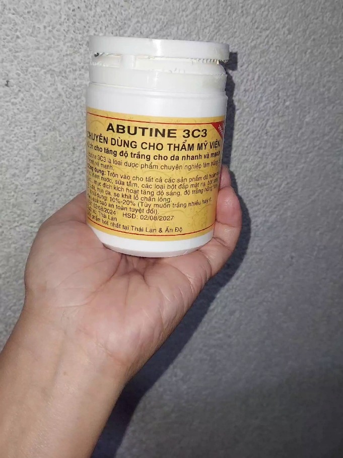 for more information about this product you can search zangzang or mommy Vivies they are consistent using this product and you can see the result through them.  #arbutin #arbutine3c3 #abutine3c3 #honestreview #whiteninglotion #skincare #trendlotion 