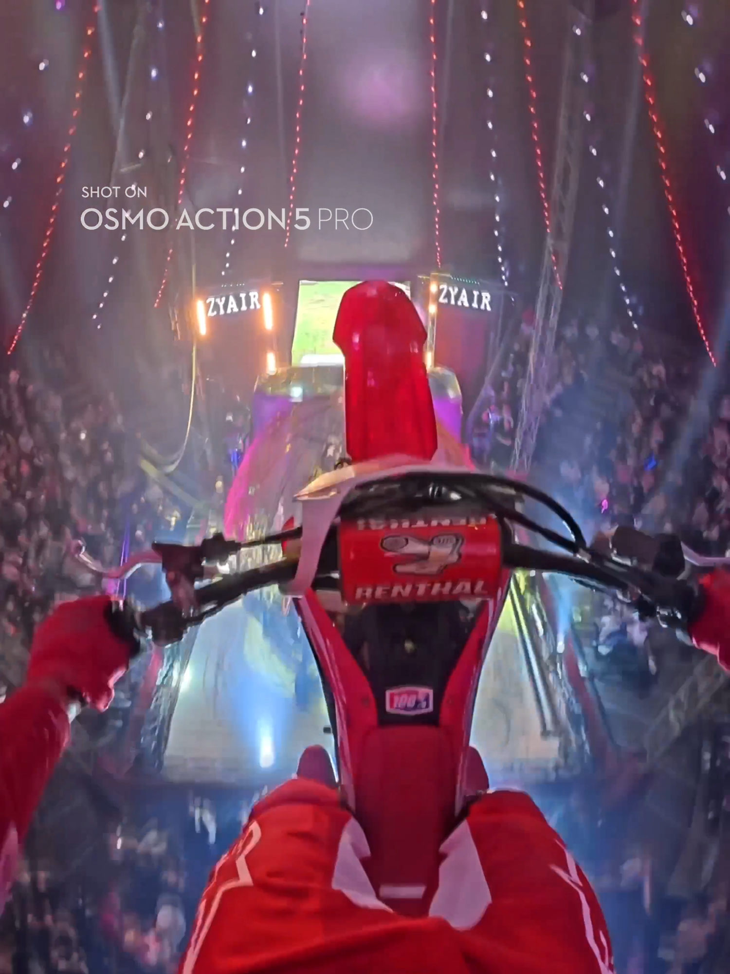 High-flying thrills captured with Osmo Action 5 Pro! 🏍️✨ Watch the circus motorcycle soar through the air in epic style.  🎥: @zyair_circus #DJIOsmoAction5Pro #Actioncamera #circus #cinematics #Fyp