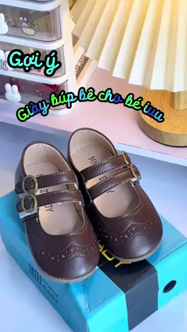 Giày mang êm lắm , có thể chỉnh đc 2 kiểu #giaybupbechobe #giaychobegai 
