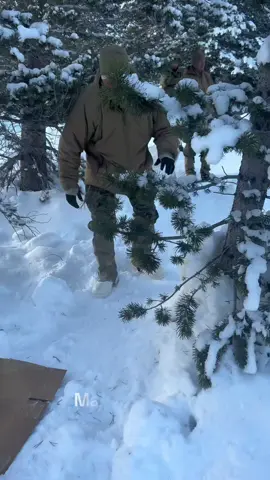 Marines vs.Snow: When the battlefield turns into a snowball fight! ❄️😅 #marines #usmarines #usmarines🇺🇸 #armyy #usmilitary #usarmy #Marines #USMC #usmc #armylover #snow #funn #snowboarding 