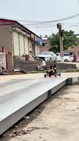 Mini drift Go karts  90cc two stroke engine  All terrain mini buggy #gokarts #minibuggy #gokartbuild #karting #gokartracing #gokarting #driftkart #buggy #allterrain #offroad #minigokart #gocarts #foryou #fyp #fypシ゚viral #tiktok 