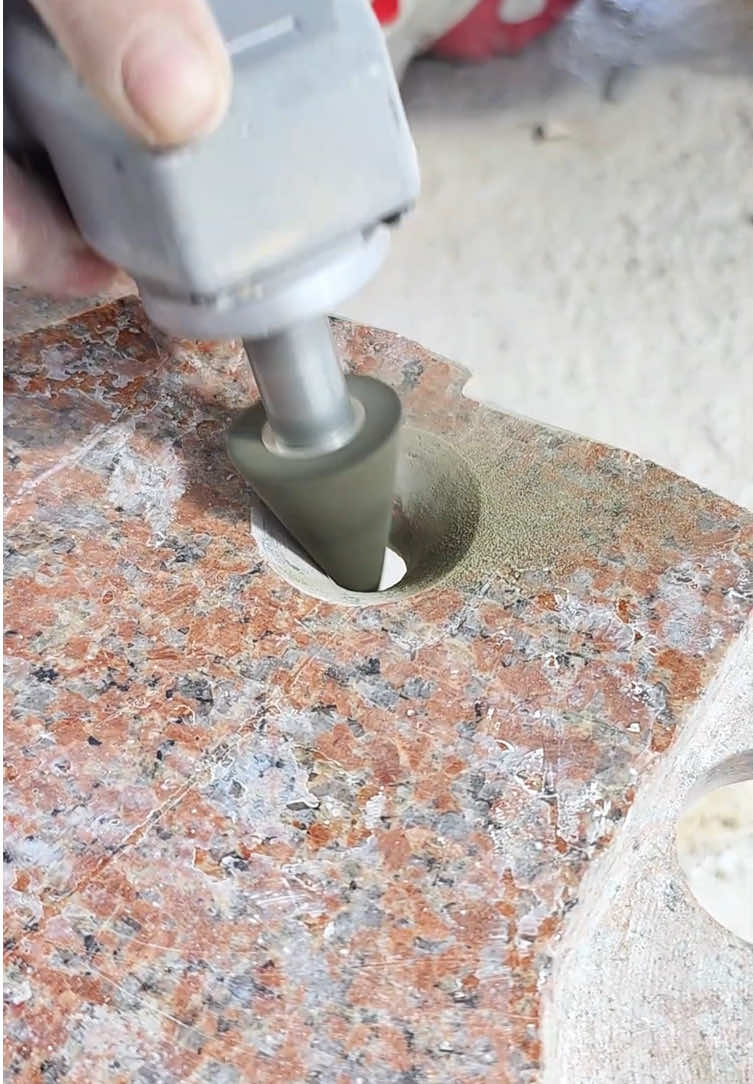 Diamond conical grinding wheels, mounted on an angle grinder, make it possible to chamfer all kinds of stone.#alat #tool #hardware #handtool #tiktokshopblackfriday #wheel 