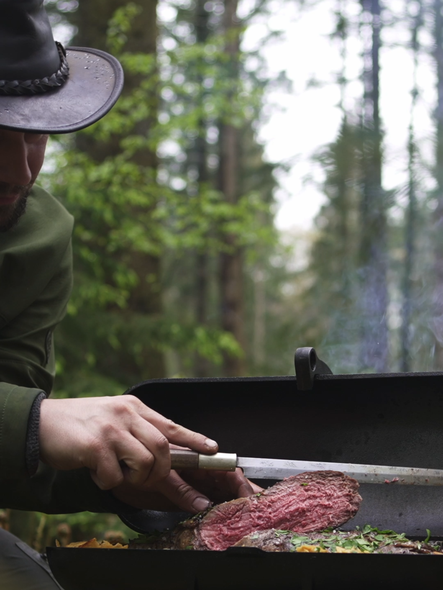 What's more iconic: the steak or the sprinkle?  🧂🥩 #spice #meat #outdoor #firekitchen