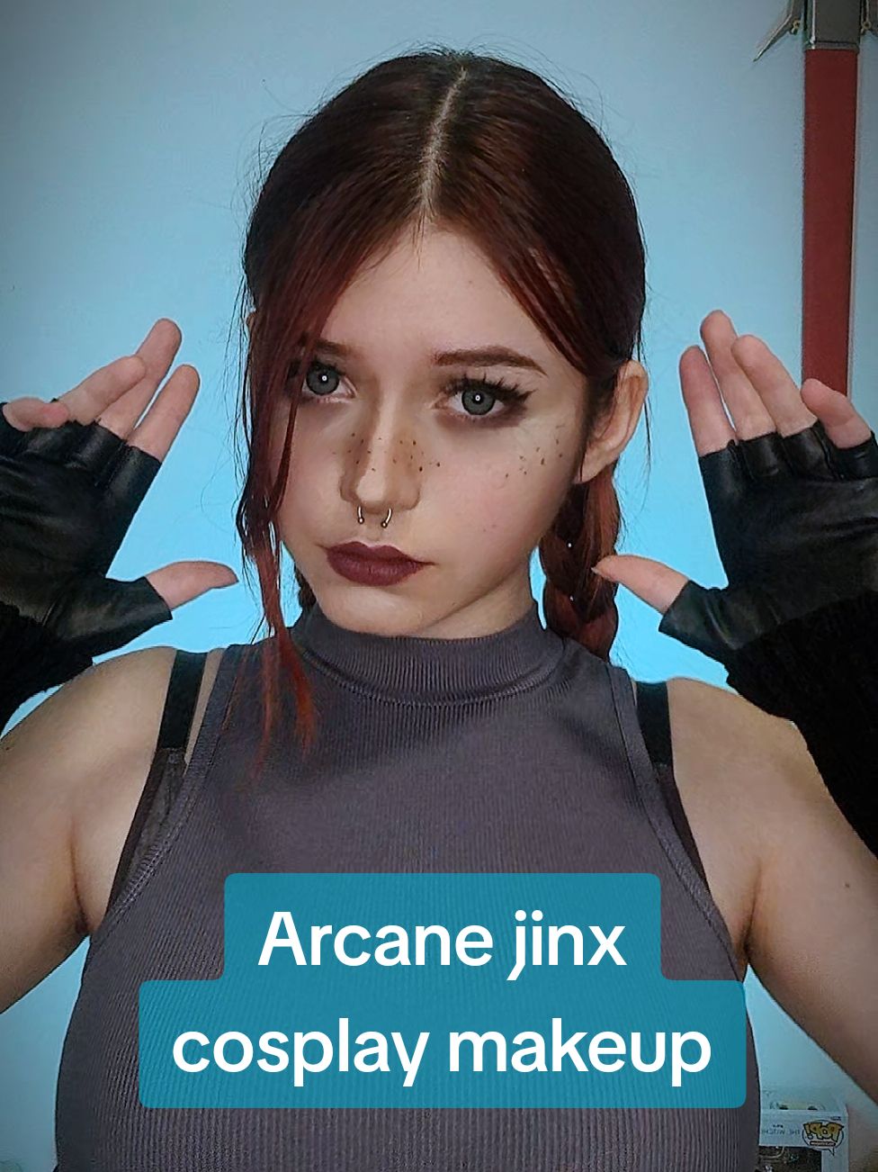 I really love the arcane artstyle and wish i had a jinx cosplay 💙🩷The makeup looks so funny with casual wear #arcane #arcanejinx #jinx #jinxarcane #jinxmakeup #srcanemakeup #arcanecosplay #jinxcosplay 