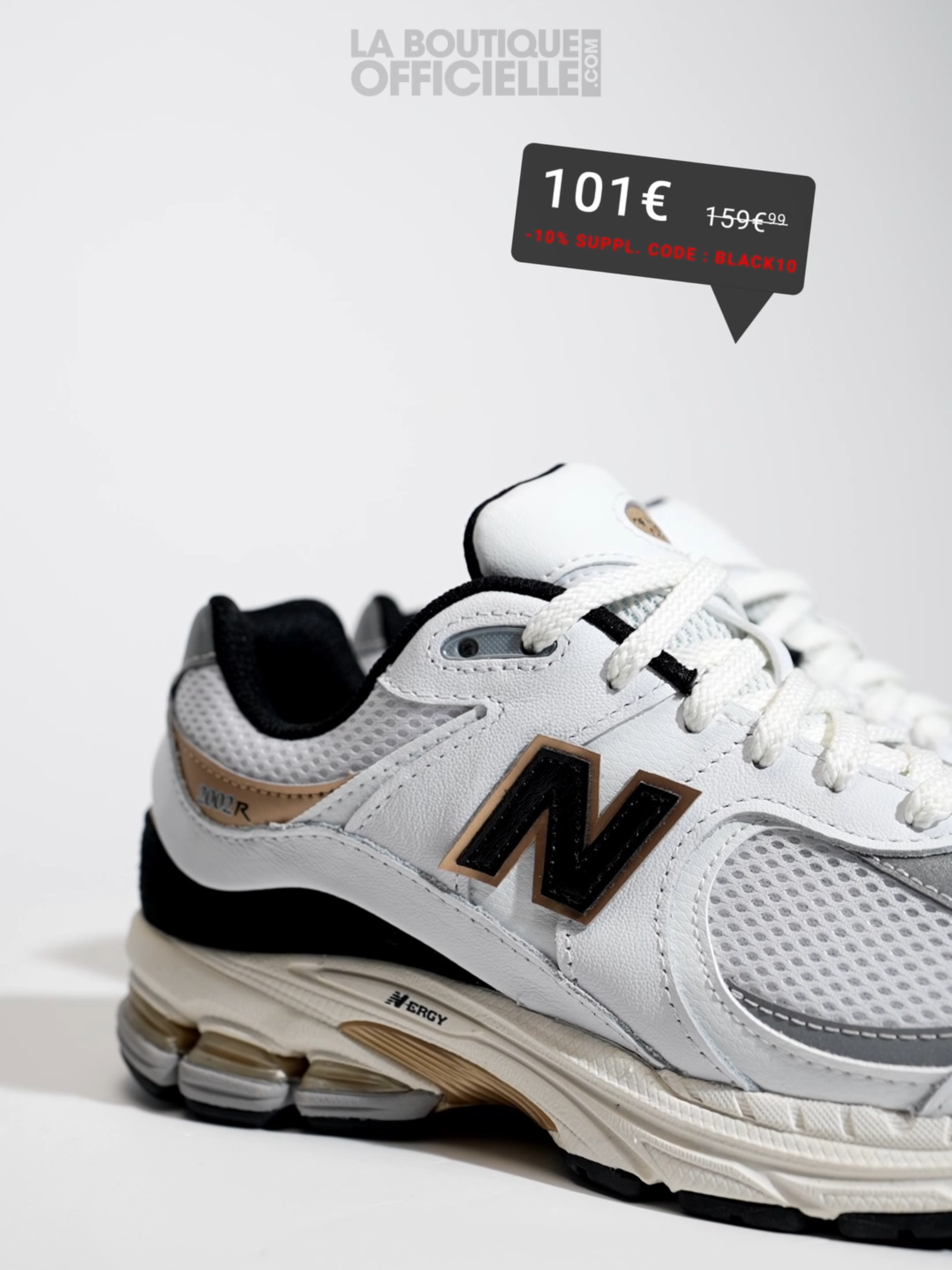 BLACK FRIDAY : Cette New Balance est à 101€ sur La Boutique Officielle ! Tu attends quoi ? 🔥 #newbalance #2002R