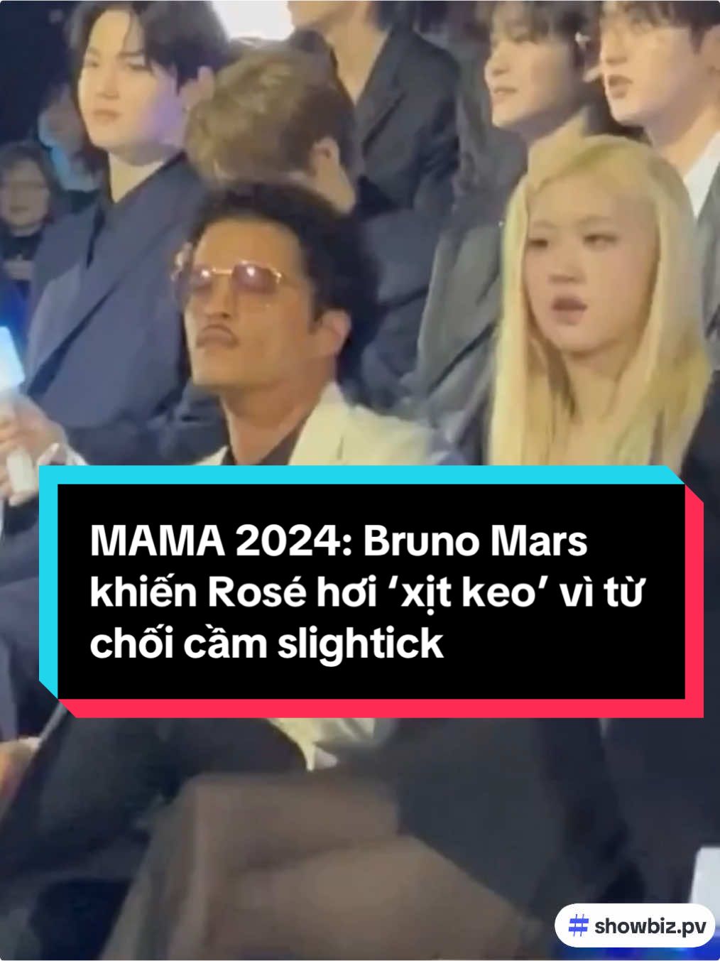 MAMA 2024: Bruno Mars khiến Rosé hơi ‘xịt keo’ vì từ chối cầm slightick #mama2024 #rose #blackpink #brunomars 