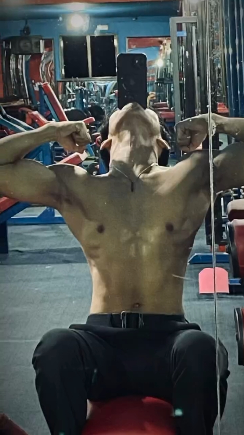 random pap cogan berotot 😲😉😁  #coganrotisobek #sixpack #cogan #coganindonesia #gym #workout 