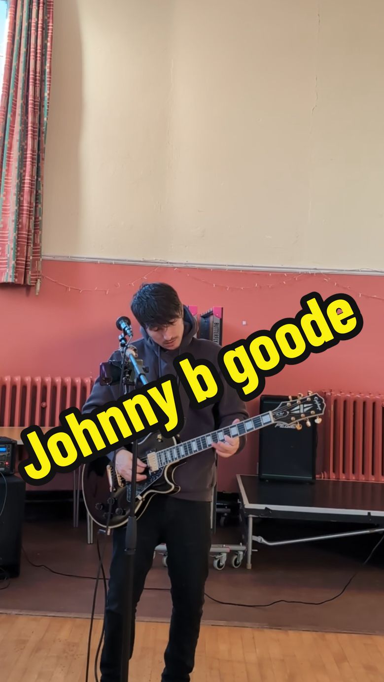 my version of Johnny b Goode , love this song , leave a like if you do to 😊  #rockandroll #johnnybgoode #fyp #chuckberry #rockcover #foryoupage #musician #rockandrollcover #coversongs #viralmusic #newmusicfriday 