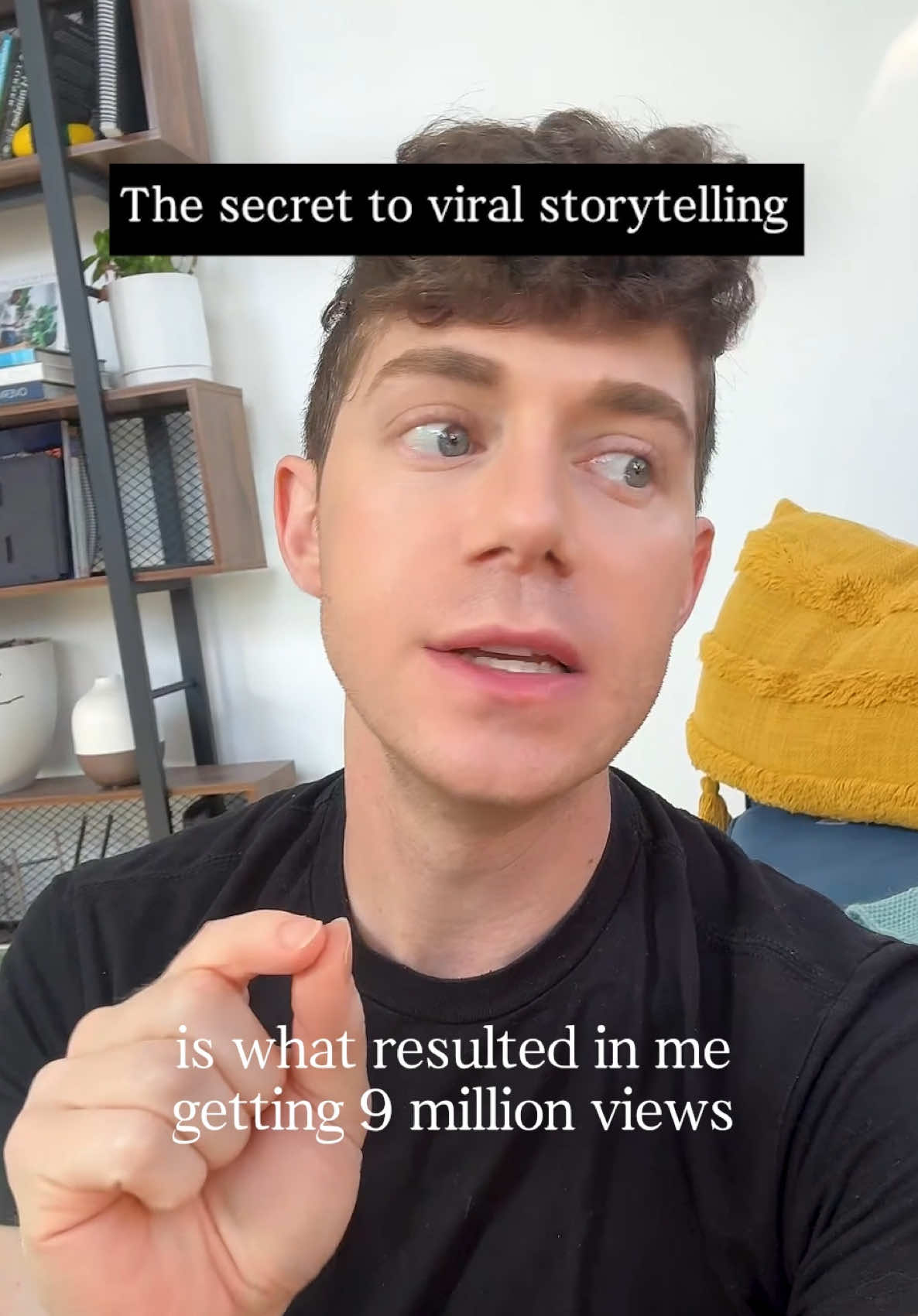 try this storytelling tip and tag me in your video 😘 #contentcreator #tiktokgrowth #storytelling #howtotiktok #influencer #howtotiktok 