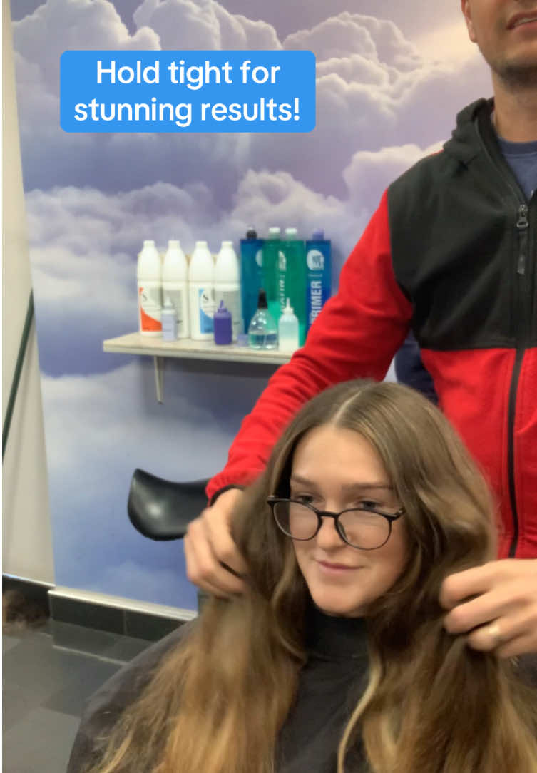 Stunning hair transformation with our keratin straightening system. Would you like straight hair? #stunning #hair #keratintreatment #girl #salon #hairdresser @Beauty & Makeup by Maibel @Esther Juliani 