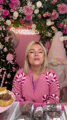The chance to win a whole box of bakes worth £67.85??😱✨ The first person to order at 8.30pm will win BOX! We will combine your order with these goodies 😱💓 Who wants all of this for free🫢✨