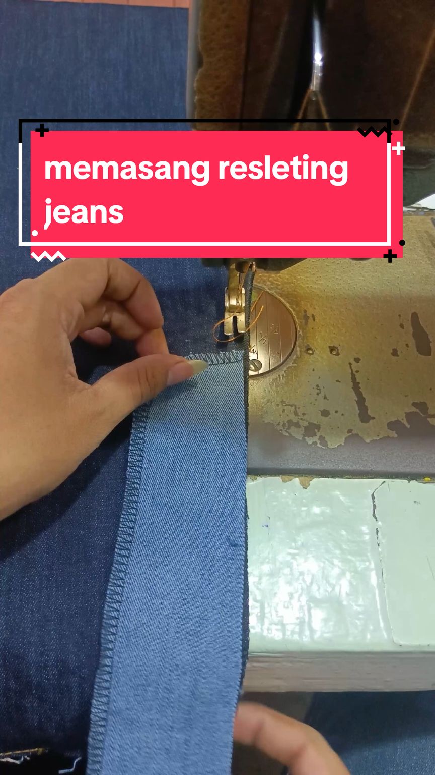 cara memasang resleting jeans #fyp #sewingtiktok #jeans #sewing 