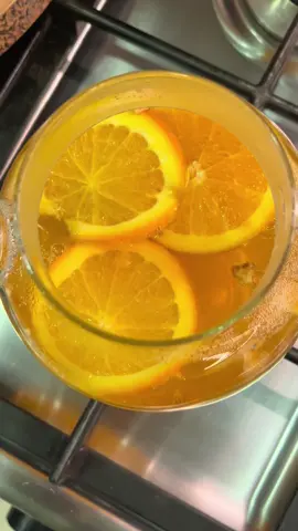 شاي البرتقال مع قطع البرتقال المجففة❤️❤️ فوائد شاي البرتقال 🍊🍊🍊 استفيدوا منه يا ناااااااس  🍊🍊🍊🍊🍊🍊🍊🍊 🍊1- يصفي الدم ويقتل الدود .....  🍊2-  يزيل الحمى ويقضي عليها ويساعد على هبوط درجة الحرارة.........  🍊3- يطرد البلغم ومفيد لتنظيف البلعوم والحنجرة...............  🍊4- مدر ومنظف للكلية والمثانة......... 🍊🍊 🍊5- ملين ويزيل فضلات المعدة والأمعاء وينظفها. 🍊6- يساعد على إلتئام الجروح وشفاء الأمراض الجلدية ونافع لإرتفاع ضغط الدم.......  🍊7- يقوي المعدة ويقوي الأسنان ويزيل بعض أمراض اللثة في الفم ويفتت الحصى ويذيبها ويطرد الرمل من الجسم. 🍊8-  مقوي ومشهي خصوصا للذين يشتكون من فقر الدم.  🍊🍊 🍊9- يقوي الأعصاب والقلب ومنوم ومهدئ ومريح للدماغ......................  🍊10- شاي البرتقال يقوي العظام والأظافر والشعر والأسنان و يقلل من نسبة الدهون(الكولسترول). 🍊11- ينظم عملية الجهاز التنفسي للانسان . 🍊12- مضاد للسعال توصيل جميع المحافظات 🚚🚚🚚