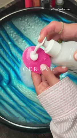 Building my winter skincare routine with @CeraVe 🧖🏻‍♀️💙 shop on Amazon now! #CeraVePartner 