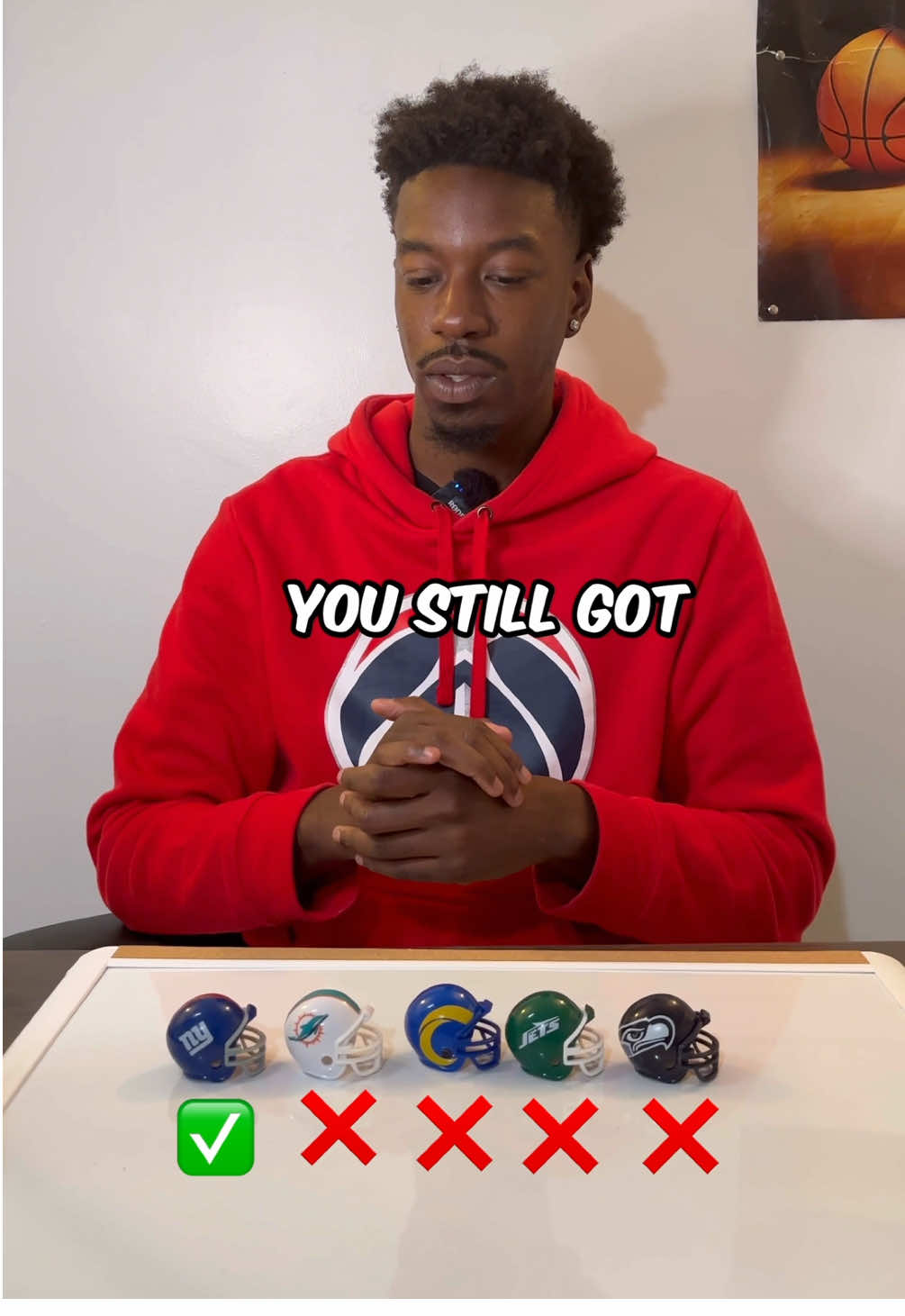 Ranking NFL teams based on their followers? 🍿🏈 #nfl #sports #trivia #challenge #jets #funny 