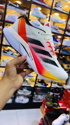 ADIDAS ADIZERO BOSTON 12  CODIGO: IG3320 TALLAS: 41.5-42-42.5-43.5-44 HACEMOS ENVIO A TODO EL PERÚ 🇵🇪  PIDE TU CATALAGO AL 925 226 693 📲  ESTAMOS UBICADO EN LA CIUDAD DE TRUJILLO Calle Liberacion #1662, Gran Chimú , El Porvenir