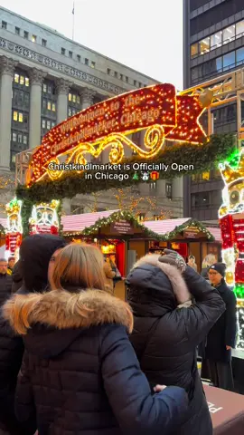 Big Chicago News‼️ The Christkindlmarket is officially open in Chicago☃️🎄🎁 #chicago #chitown #windycity #explorechicago #chicagogram #chicagolife #fyp #christmas #thingstodoinchicago #christmascountdown #chicagotiktok 